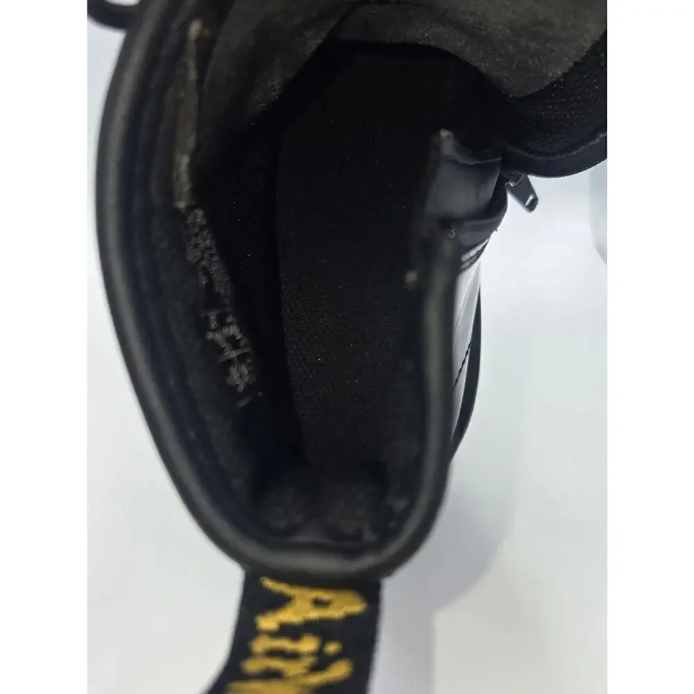 Dr. Doc Martens Glossy Black Ladies\Kids  Lace Up Size US 4-M Boots